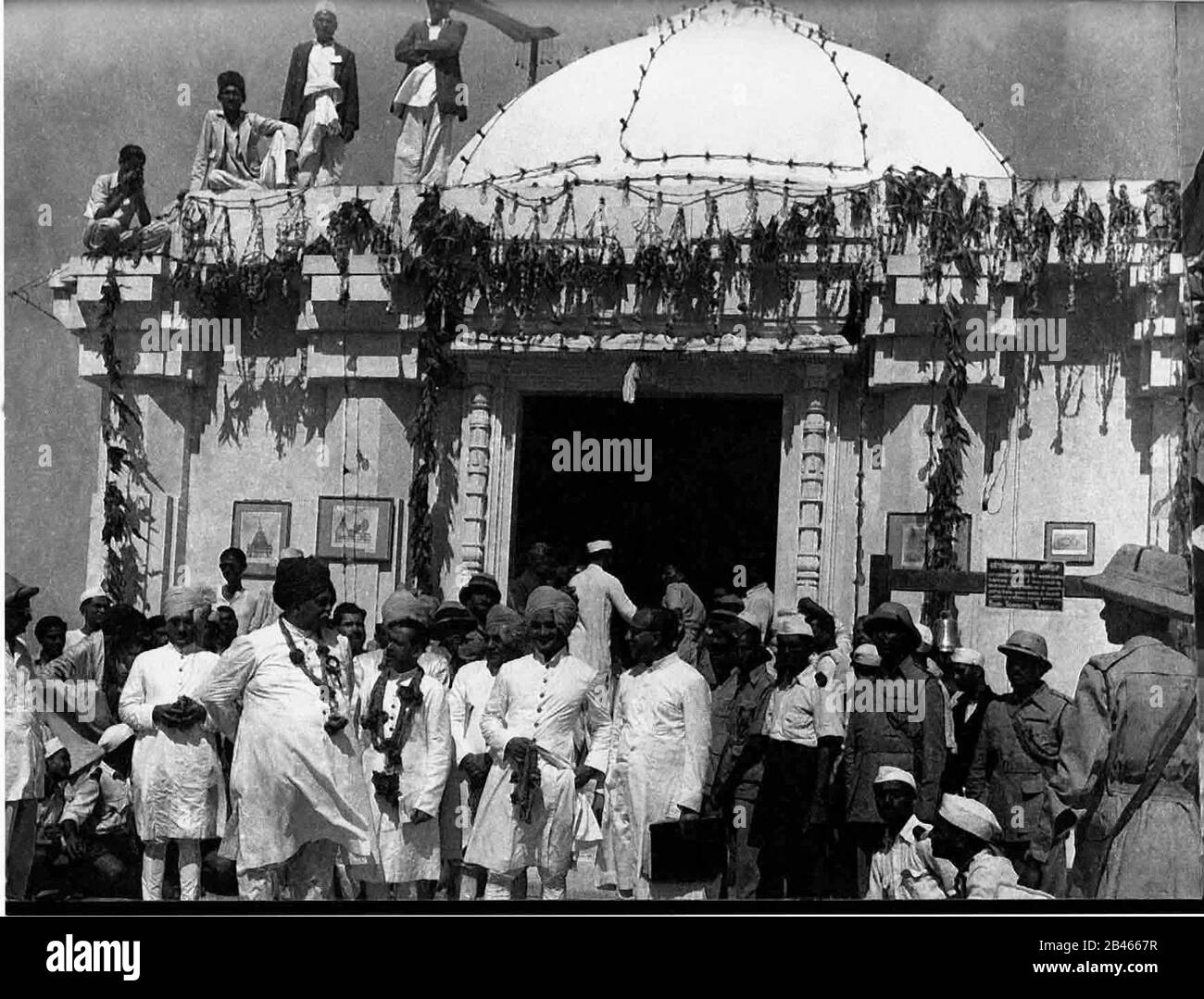 The Somnath Temple Banque Dimages Noir Et Blanc Alamy 