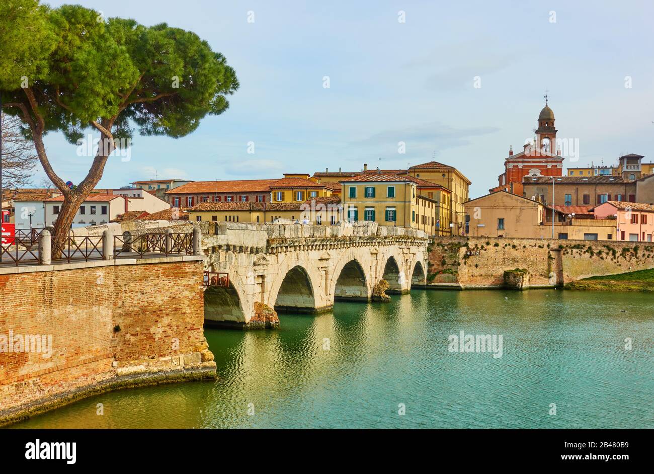 Pont de Tiberius (Ponte di Tiberio) à Rimini, Emilie-Romagne, Italie Banque D'Images
