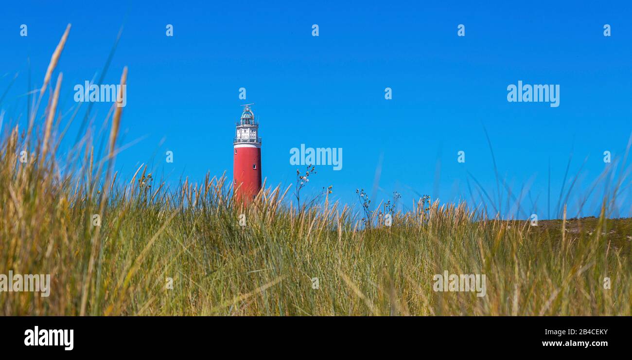 Le phare Eierland sur la pointe la plus au nord de l'île Texel, Il a été construit en 1864 et est près de 35 mètres de haut, Banque D'Images