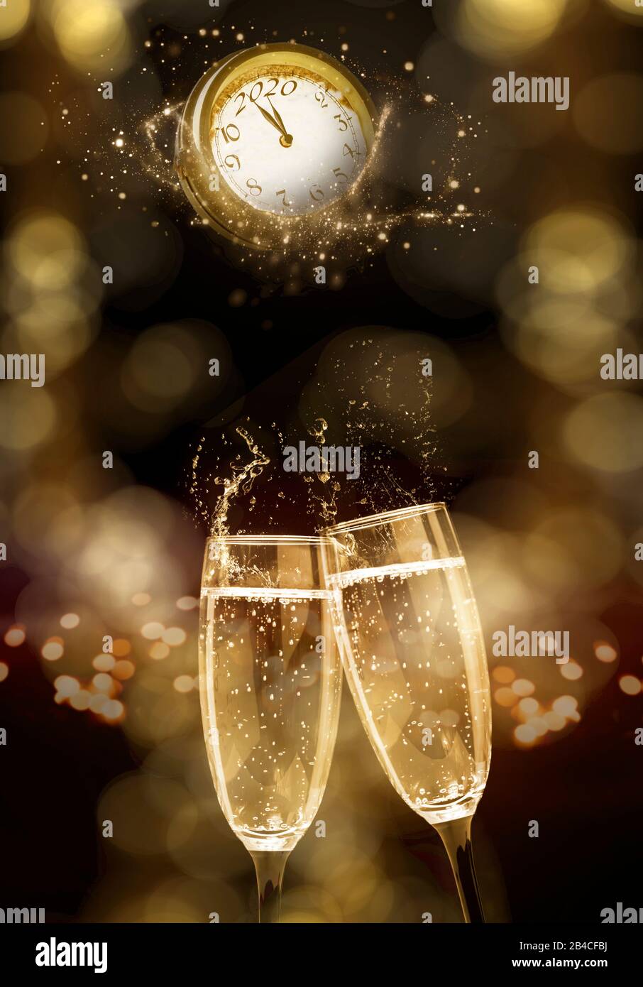 Deux verres à champagne et horloge à la Saint-Sylvestre 2020 Banque D'Images