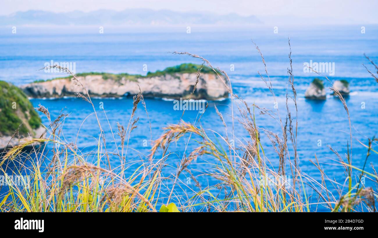 Nusa Penida Rocky North Coastline, Bali, Indonésie Banque D'Images