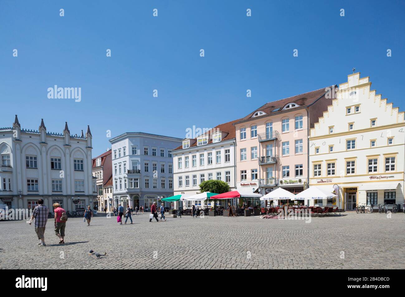 Allemagne, Mecklembourg-Poméranie-Occidentale, Greifswald: Maisons dans le centre-ville Banque D'Images