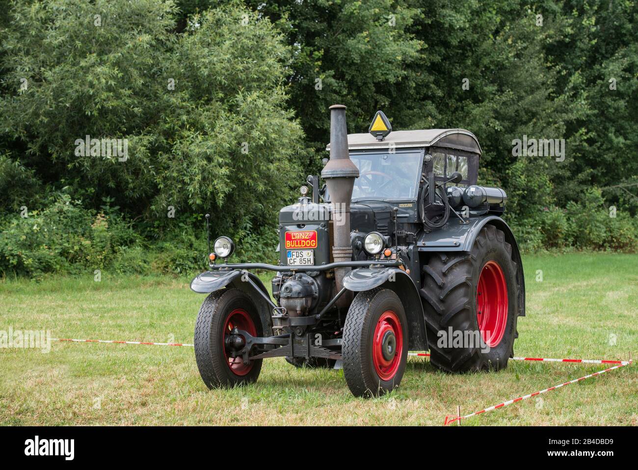 Bad König, Hesse, Allemagne, Lanz Bulldog Type D 9506 Ackerluft, au Bad Königer Classic Festival, 45 ch, construit en 1950, capacité moteur 10338, fabricant Heinrich Lanz AG de Mannheim Banque D'Images