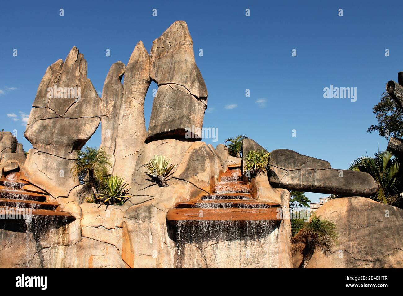 Caldas Novas/Goias/Brésil - 01-21-2017: Monument De L'Eau Banque D'Images