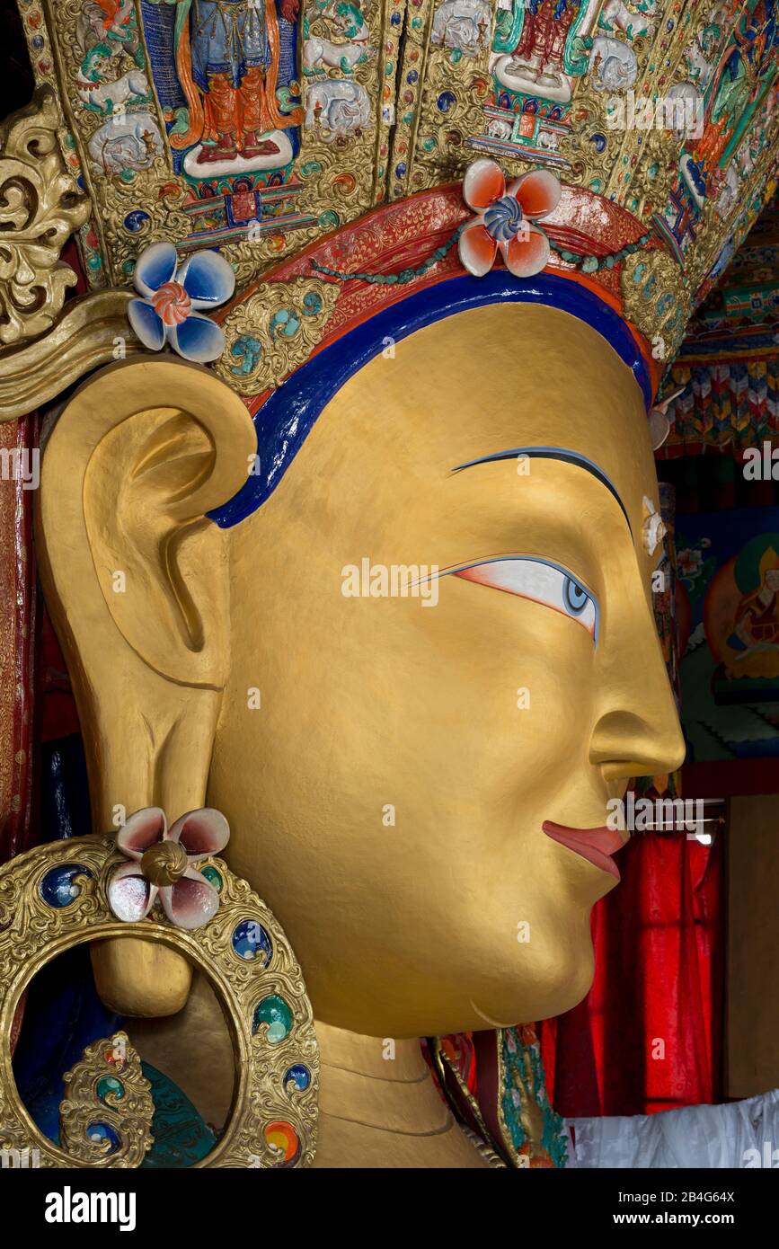 Statue de Bouddha, Maitreya, monastère de Tikse Yellowstone, Ladakh, jammu-et-Cachemire, Himalaya indien, Inde, Asie Banque D'Images