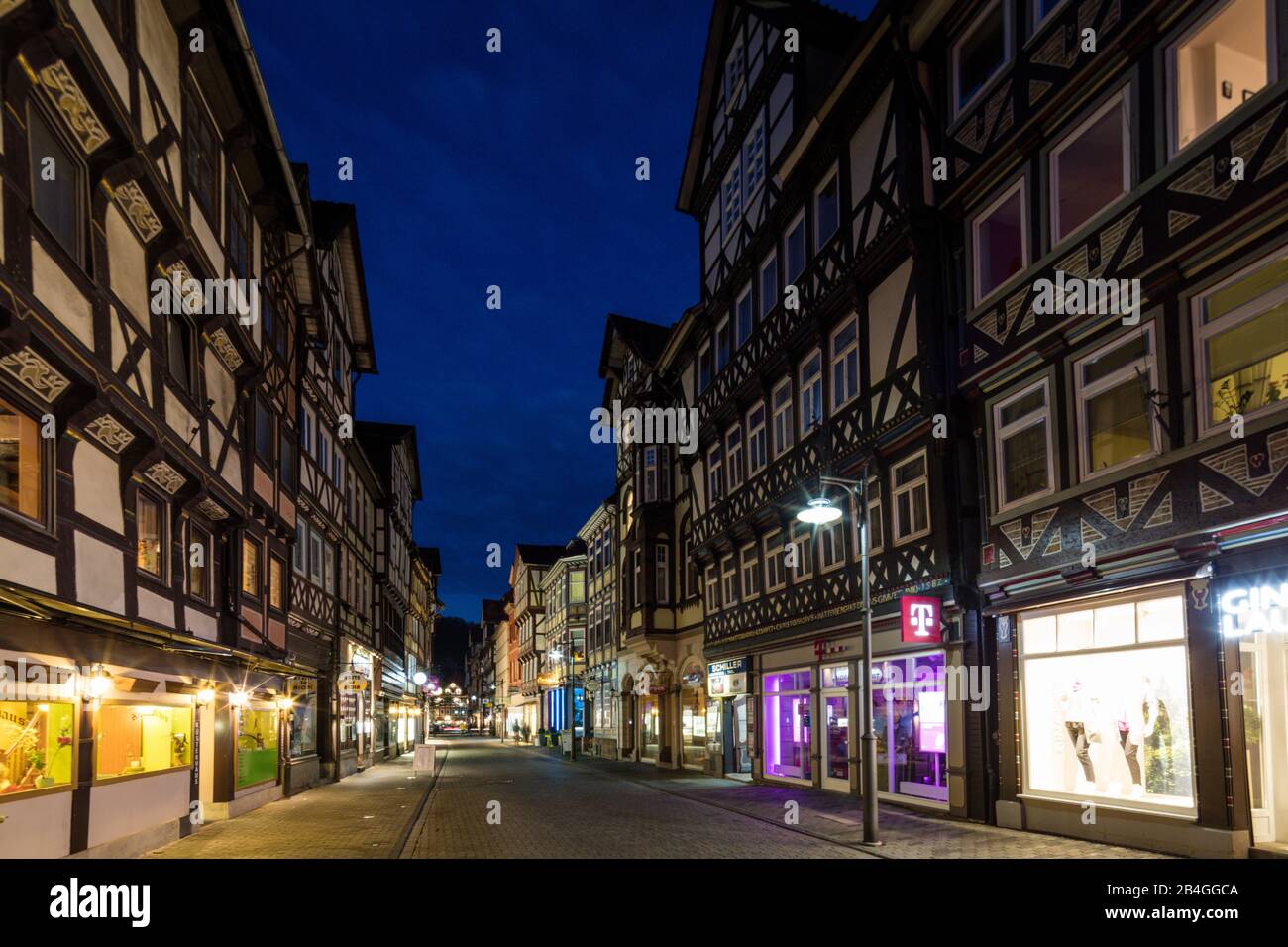 Altstadt, Fachwerk, Blaue Stunde, Hann. Münden, Niedersachsen, Allemagne, Europa Banque D'Images