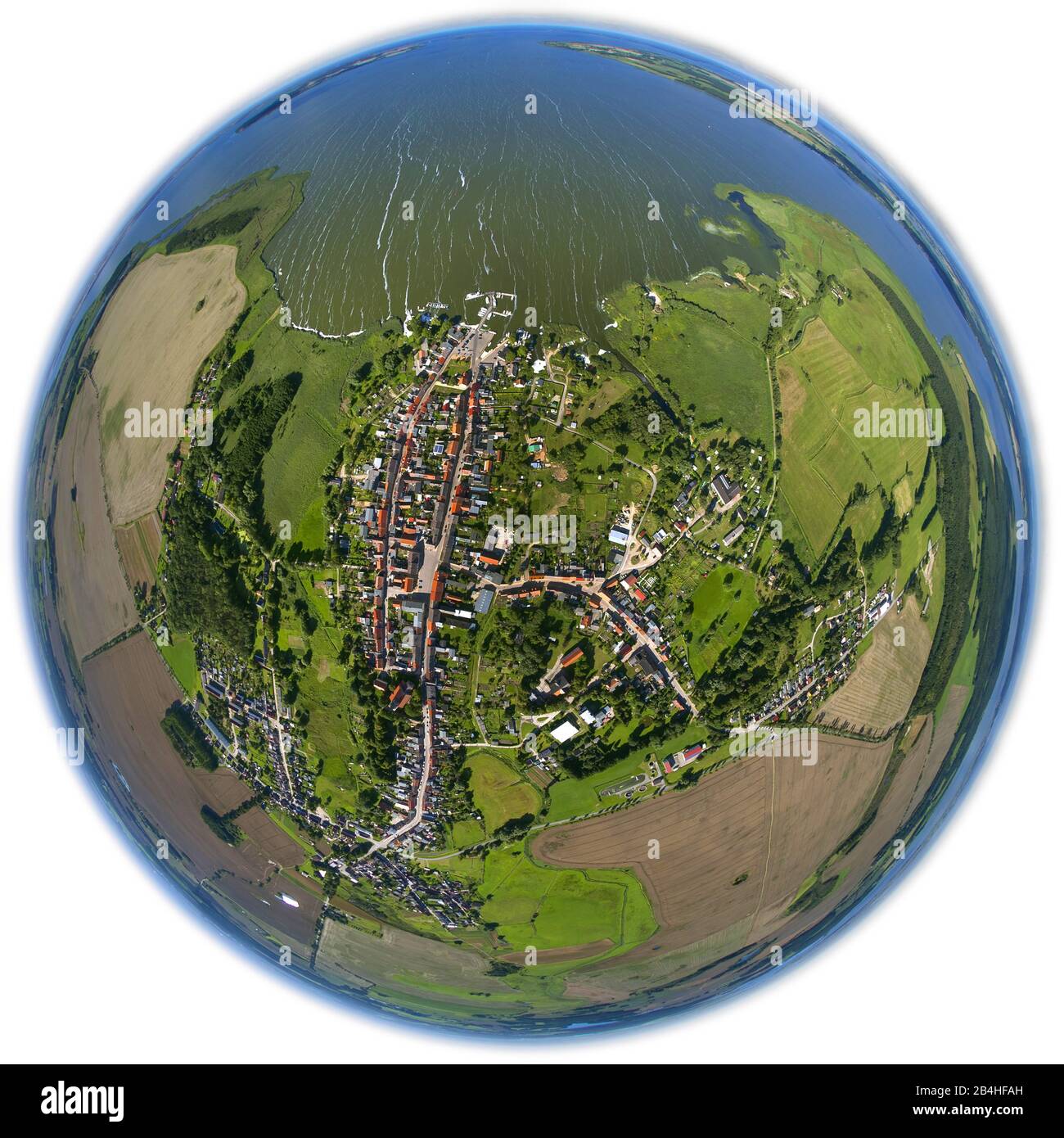 , Cityscape Lassan à Peenestrom, vue aérienne, 11.08.2012, Allemagne, Mecklembourg-Poméranie occidentale, Lassan Banque D'Images