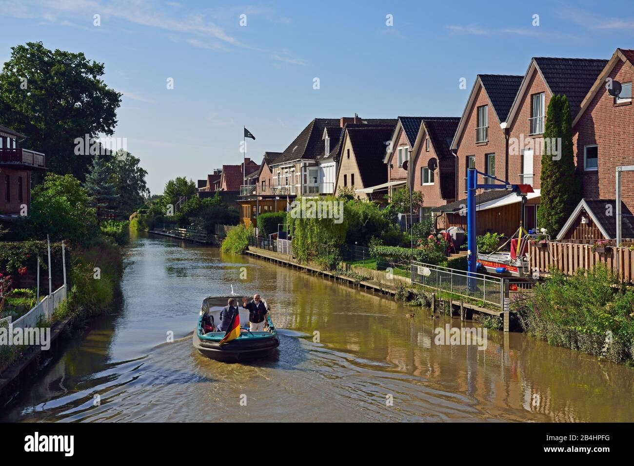 Europe, Allemagne, Basse-Saxe, Altes Land près de Hambourg, Hambourg zone métropolitaine, Jork-Estebrugge, Este, affluent de l'Elbe, Tuckerboat, Banque D'Images