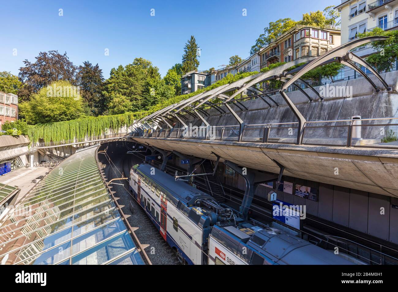 Suisse, Canton de Zurich, Zurich, Zurich Stadelhofen station, architecte Santiago Calatrava Banque D'Images