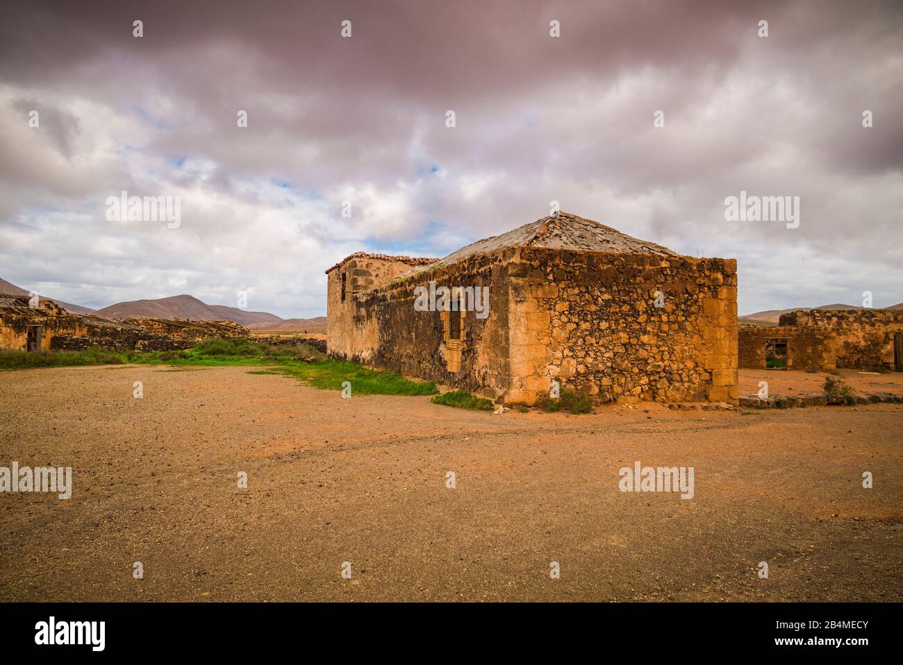 Espagne, îles Canaries, île de Fuerteventura, la Oliva, Casa de los Coroneles, siège du gouvernement insulaire du XVIIIe siècle par la junte militaire, ruines de bâtiments supplémentaires Banque D'Images