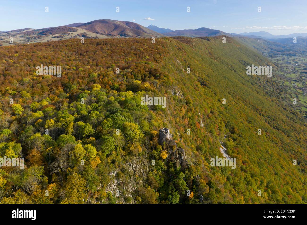 Automne en Bosnie-Herzégovine (ruines du château près de Bihac) Banque D'Images