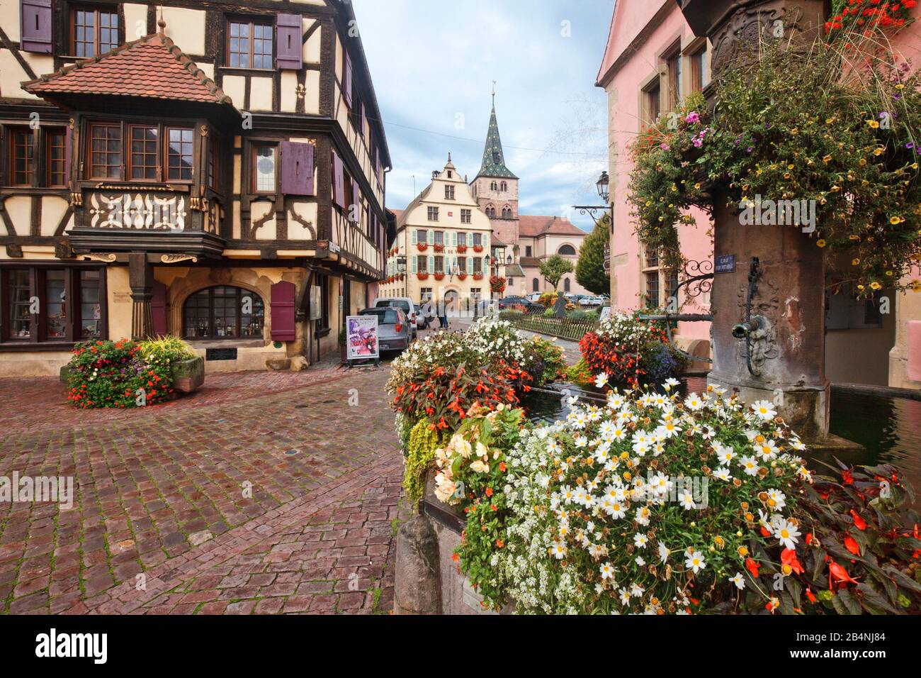 Turckheim est une commune française, située en Alsace. Département du Haut-Rhin dans la région du Grand est. La maison Schiehle avec oriel de 1567 Banque D'Images