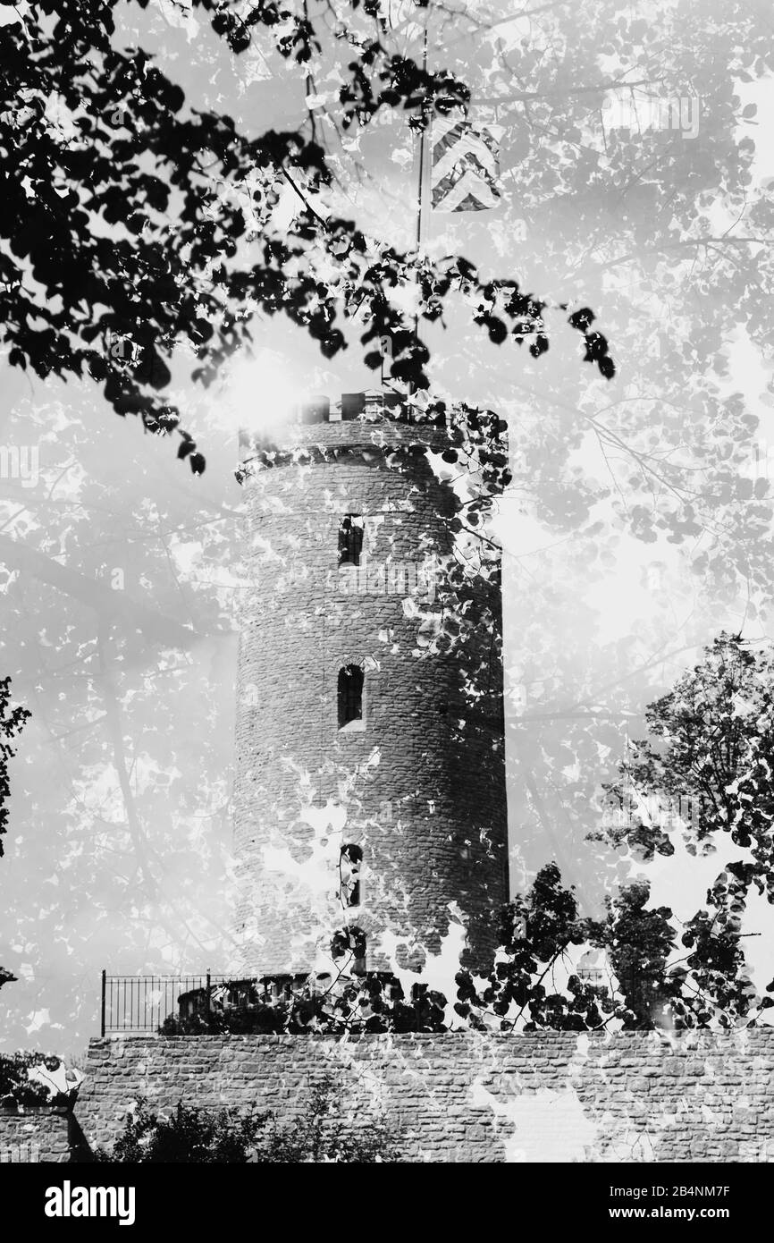 Château de Sparrenberg à Bielefeld, double exposition Banque D'Images