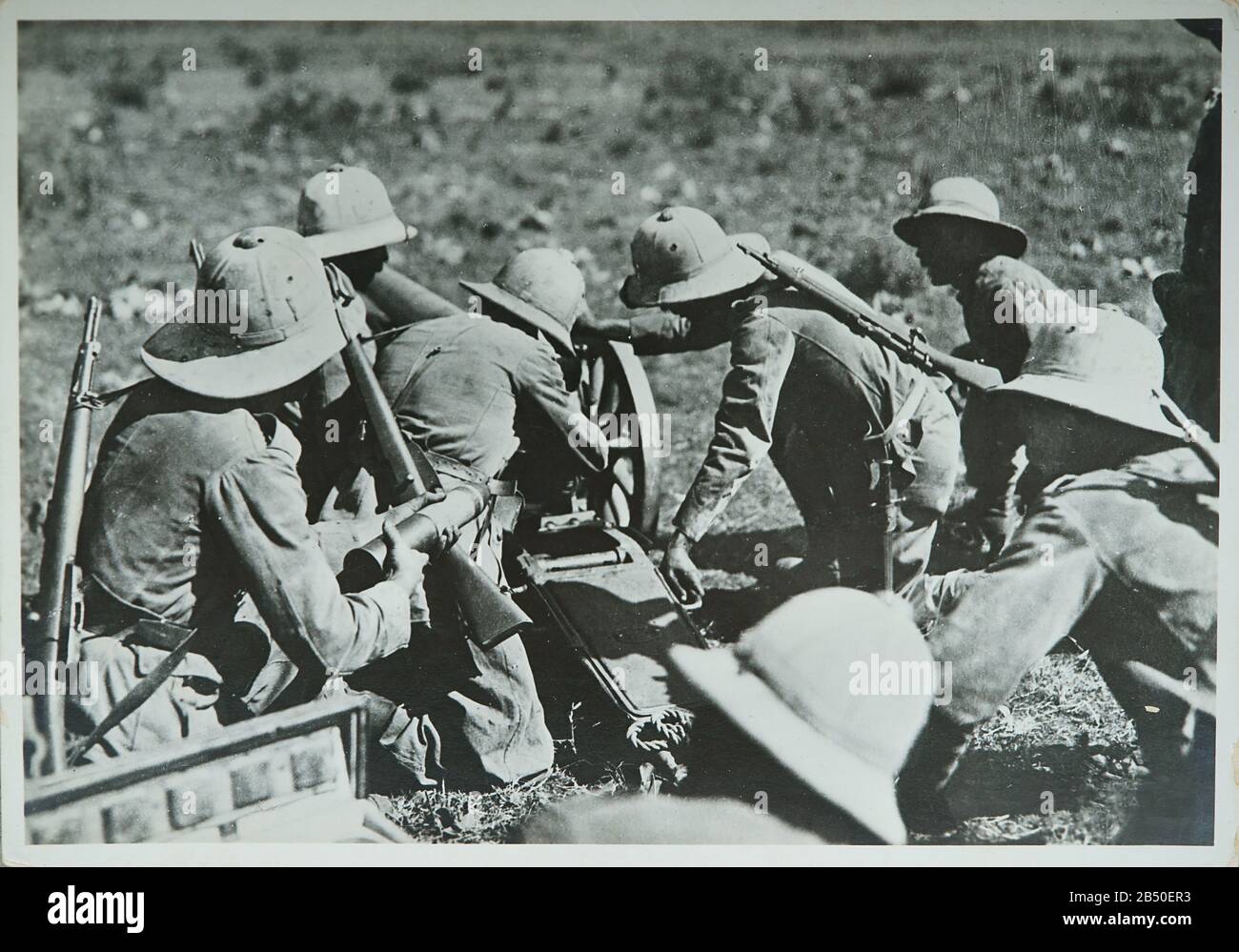 A.O.I., troupes italiennes - divisione CCNN 3 gennaio - artillerie, au Somaliland, camaie nere, wwii Banque D'Images