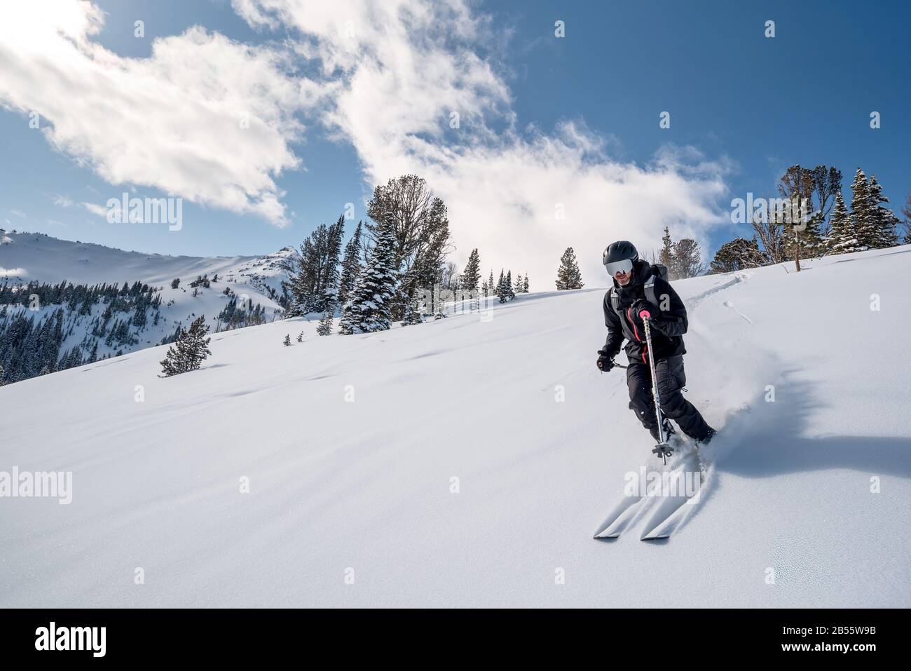 Le ski de randonnée dans les montagnes de l'Oregon Wallowa. Banque D'Images