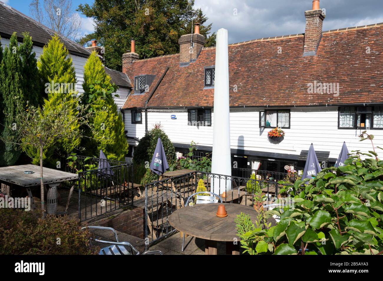 Pub « The Spotted Dog » À Penshurst, Kent, Angleterre Banque D'Images