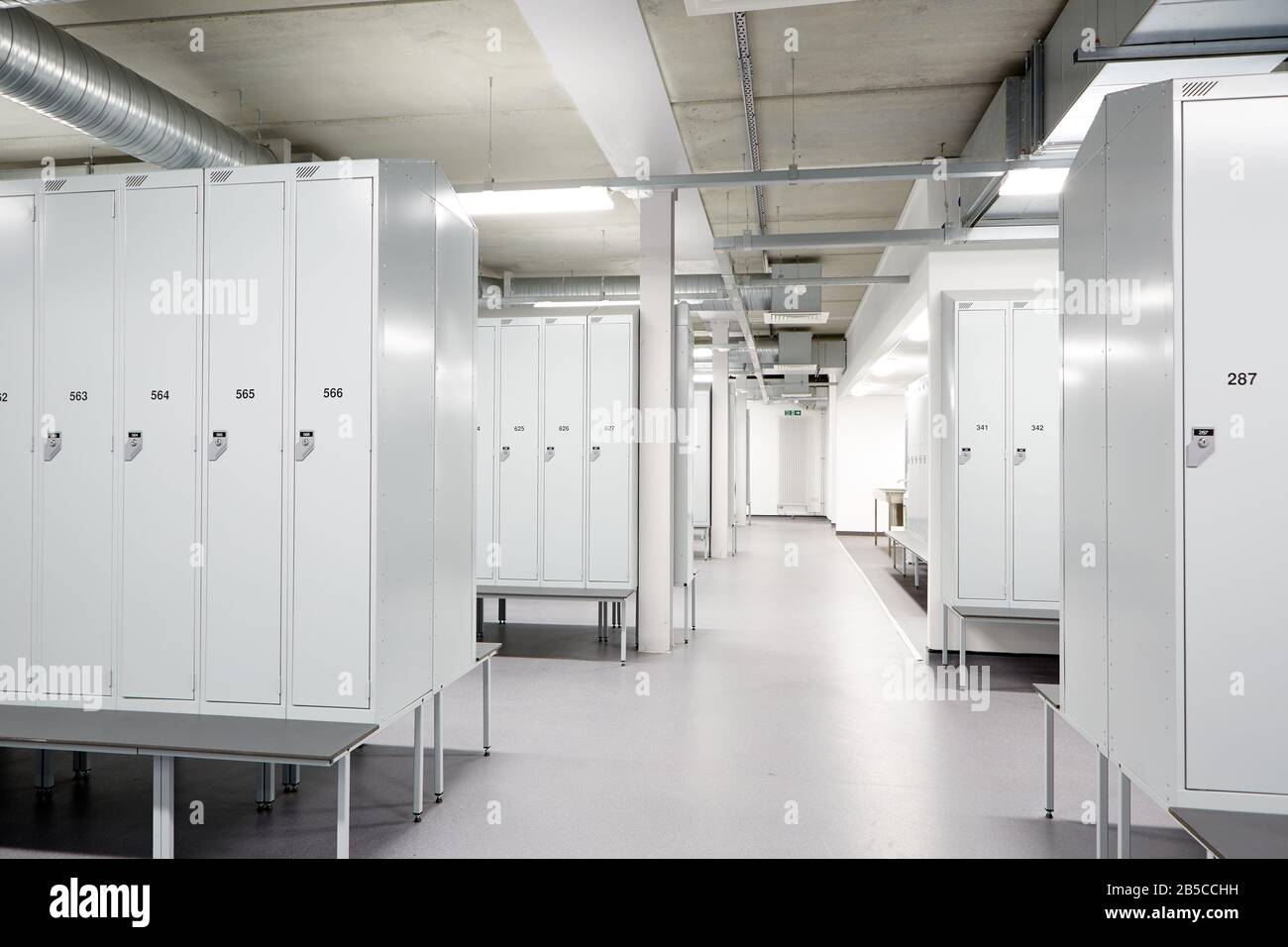 Vestiaires dans les installations industrielles Banque D'Images