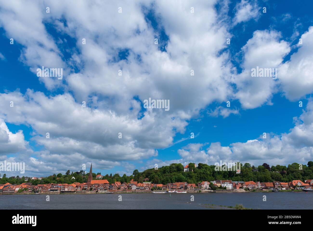 Ville historique de Lauenburg sur la rivière Elbe, Comté de Lauenburg, Schleswig-Holstein, Allemagne du Nord, Europe centrale Banque D'Images