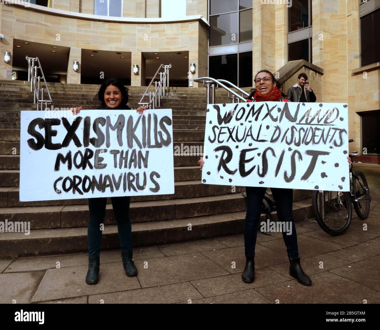 Glasgow, Ecosse, Royaume-Uni, 8 mars 2020: La journée internationale des femmes a vu une march4 femmes sur le style Mile of Scotland Buchanan Street. Copywrite Gerard Ferry/ Alay Live News Banque D'Images