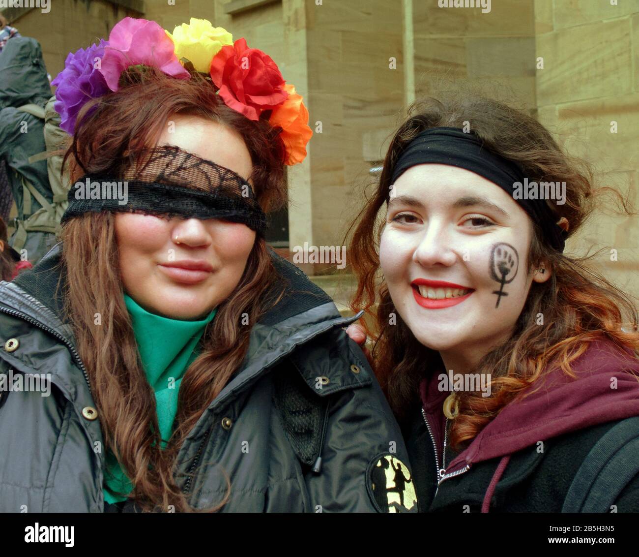 Glasgow, Ecosse, Royaume-Uni, 8 mars 2020: La journée internationale des femmes a vu une march4 femmes sur le style Mile of Scotland Buchanan Street. Copywrite Gerard Ferry/ Alay Live News Banque D'Images