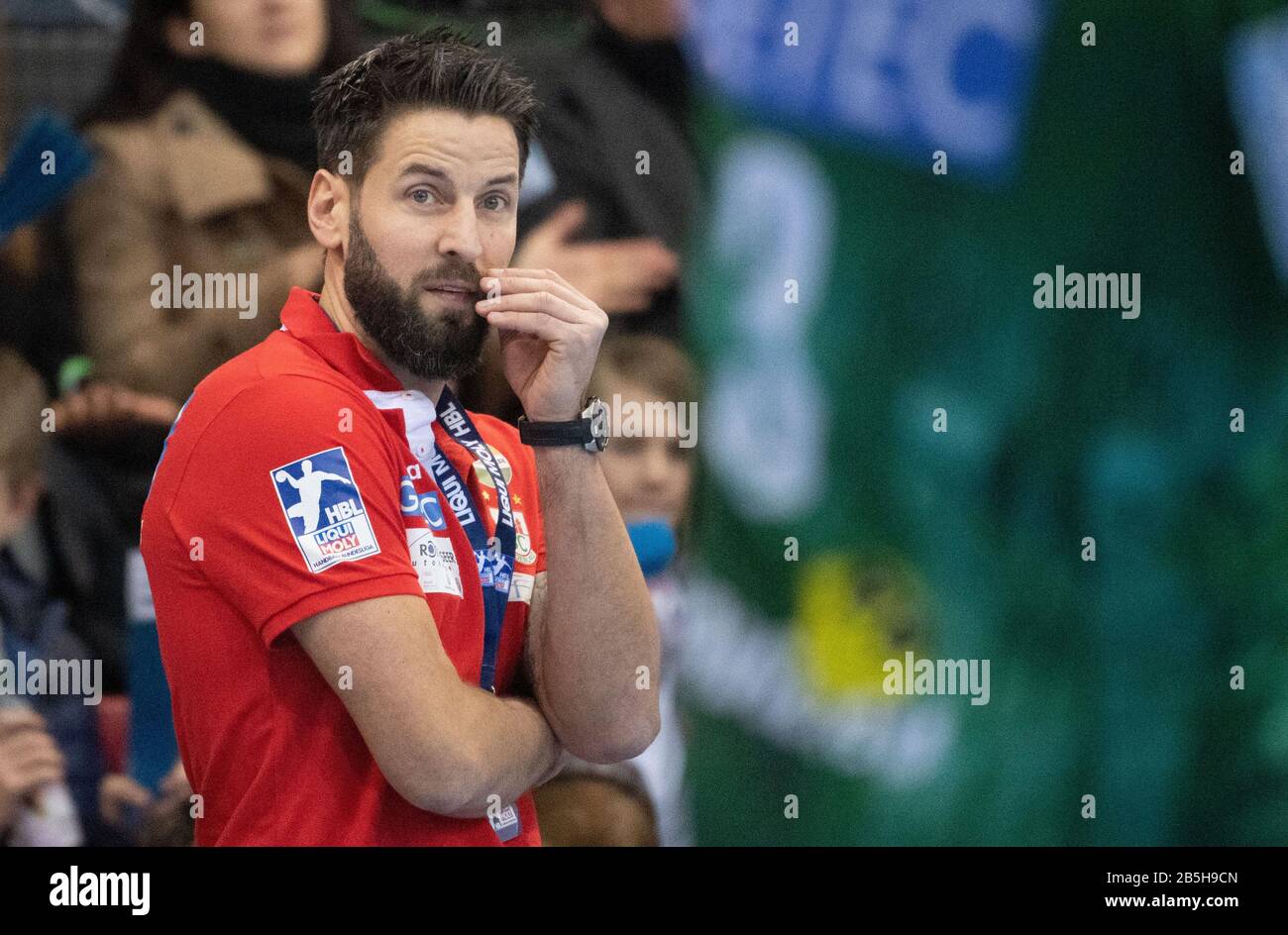08 mars 2020, Baden-Württemberg, Stuttgart: Handball: Bundesliga, TVB Stuttgart - SC Magdeburg, 27ème jour de jumelage. L'entraîneur de Magdeburg Bennett Wiegert. Photo: Marijan Murat/Dpa Banque D'Images