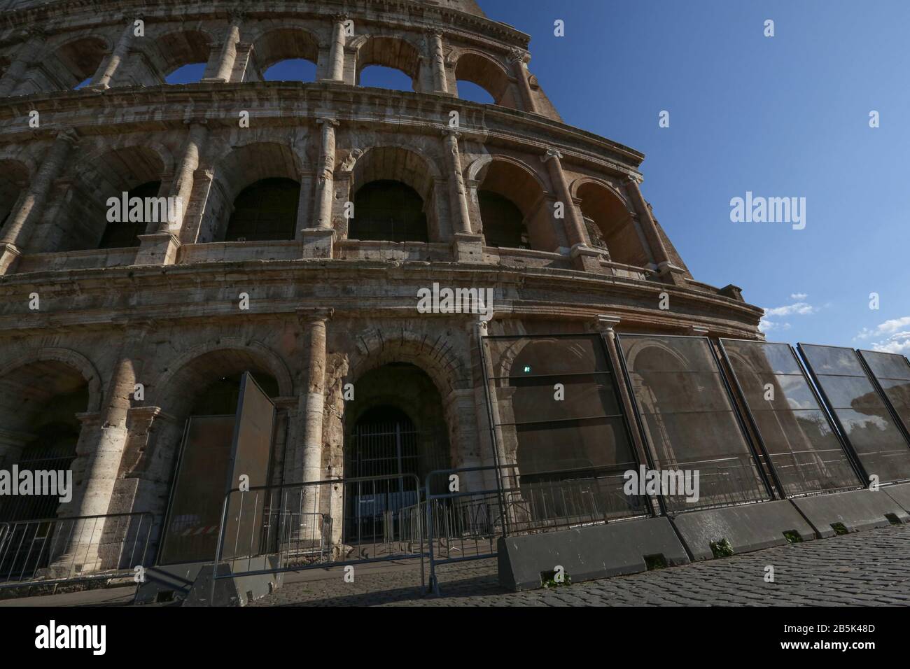 COLOSSEO-ROMA Banque D'Images