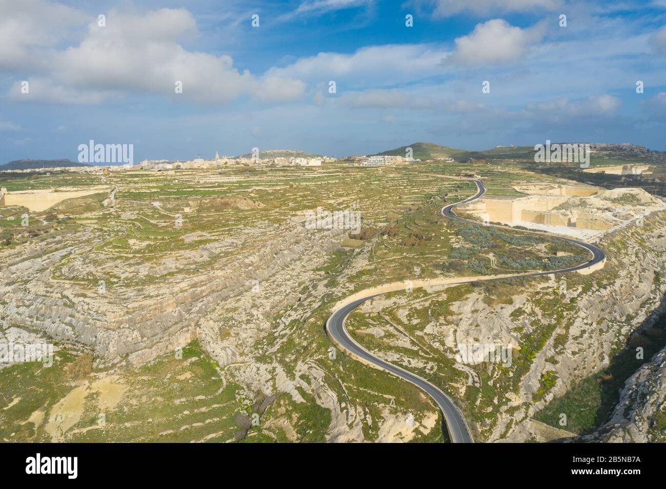 Gozo Island paysage à Malte, vue aérienne Banque D'Images