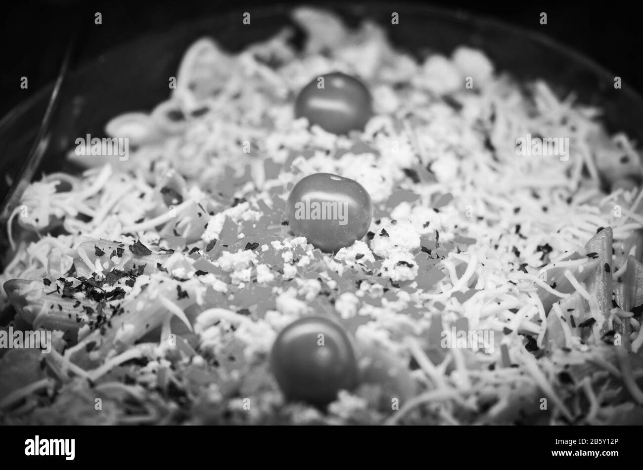 délicieux lasagnes italiennes avec légumes frais et sauce bolognaise Banque D'Images