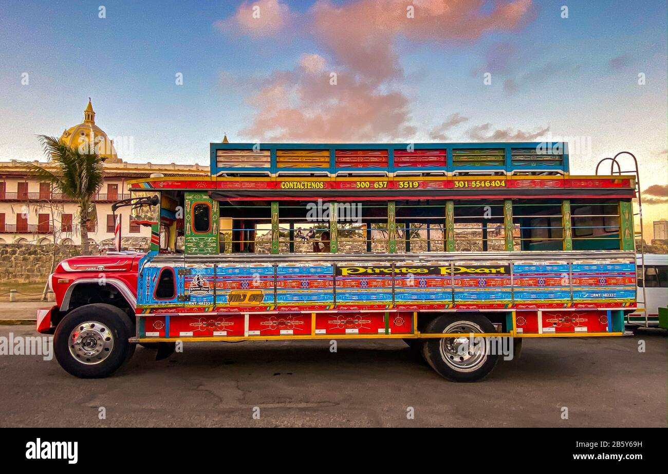 Bus Chiva à Carthagène, Colombie Banque D'Images
