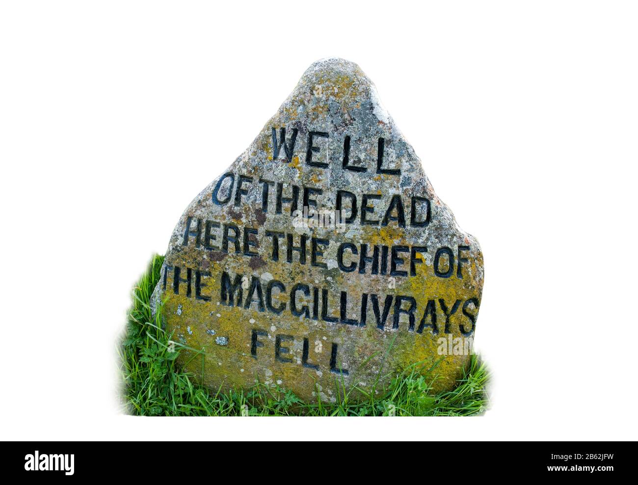 La pierre de tête qui marque la tombe du chef de Jacobite tombé du Clan MacGillivray sur le champ de bataille de Culloden, Ecosse, Royaume-Uni contre fond blanc Banque D'Images