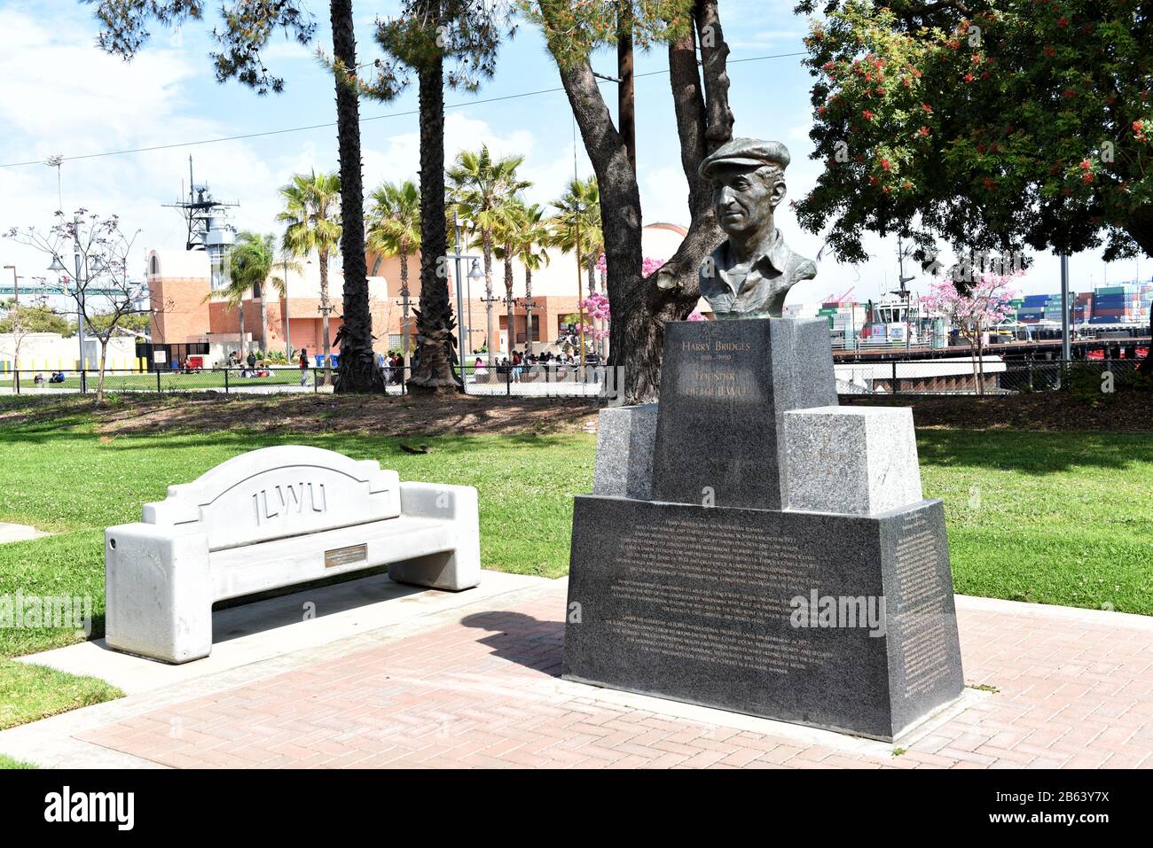 San PEDRO, CALIFORNIE - 06 MARS 2020: Statue de Harry Bridges fondateur de l'International Longshore and Warehouse Union (ILWU). Banque D'Images
