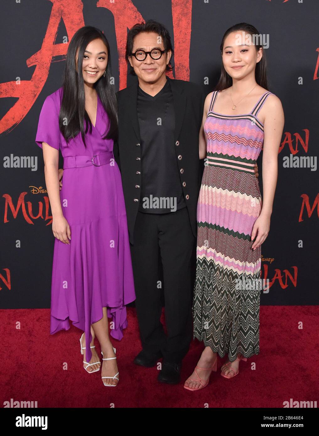 9 mars 2020, Hollywood, Californie, États-Unis: Jet Li, Jada Li et Jane Li arrivent pour la première du film â€˜Mulanâ€™ au Dolby Theatre. (Image de crédit : © Lisa O'Connor/ZUMA Wire) Banque D'Images