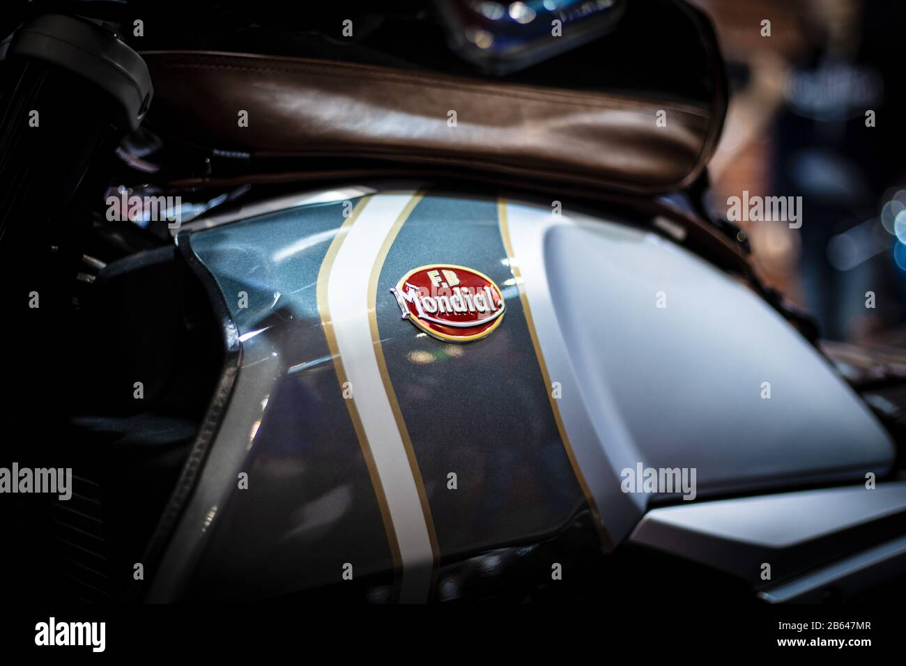 Détail du logo de la moto. Gros plan sur le logo F. B.Mondial. Banque D'Images