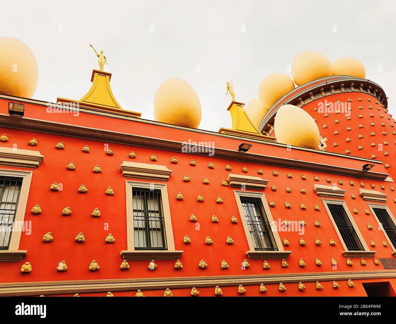 Le célèbre musée - théâtre de Salvador Dali dans la ville de figueras en Espagne Banque D'Images