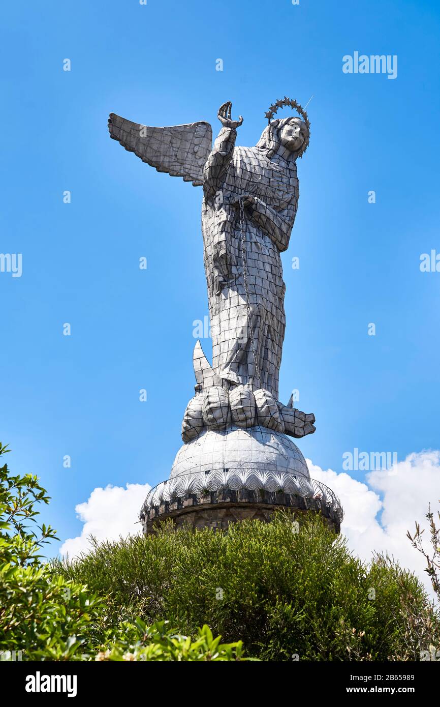 Statue de Mirador El Panecillo au-dessus de Quito Banque D'Images