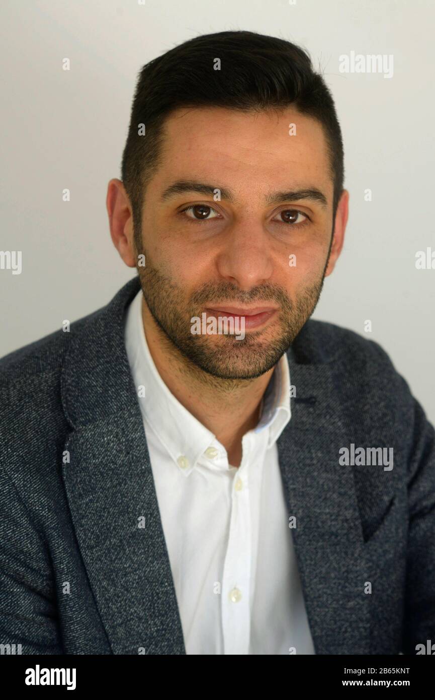 Francfort-sur-le-Main, DEU, 12.10.2018: Portrait Behnam T. Said, né en 1982, est un érudit islamique allemand et au ministère de la Justice de Hambourg, il traite de la prévention de l'extrémisme et de la réadaptation sociale. Il a auparavant travaillé pour le Bureau de Hambourg pour la protection de la Constitution. Banque D'Images