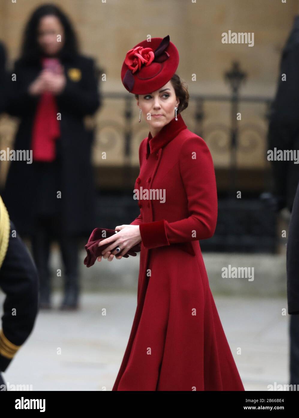 Catherine La Duchesse De Cambridge. Le Service Du Commonwealth À L'Abbaye De Westminster AujourD'Hui, Assisté Par La Reine Elizabeth Ii, Le Prince Charles Le Prince De Galles, Camilla La Duchesse De Cornwall, Le Prince William Le Duc De Cambridge, Catherine La Duchesse De Cambridge, Le Prince Harry Le Duc De Sussex, Meghan Markle La Duchesse De Sussex, Prince Edward le comte de Wessex, Sophie La comtesse de Wessex, ainsi que des chefs de gouvernement et des représentants des pays du Commonwealth. Commonwealth Service, Westminster Abbey, Londres, 9 Mars 2020. Banque D'Images