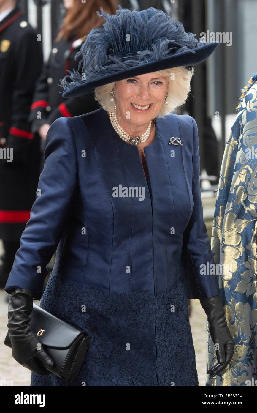 Londres, Grande-Bretagne. 9 mars 2020. Camilla, duchesse de Cornwall, arrive à l'abbaye de Westminster pour assister au Service du Commonwealth annuel à l'abbaye de Westminster le jour du Commonwealth à Londres, Grande-Bretagne, le 9 mars 2020. Crédit: Ray Tang/Xinhua/Alay Live News Banque D'Images