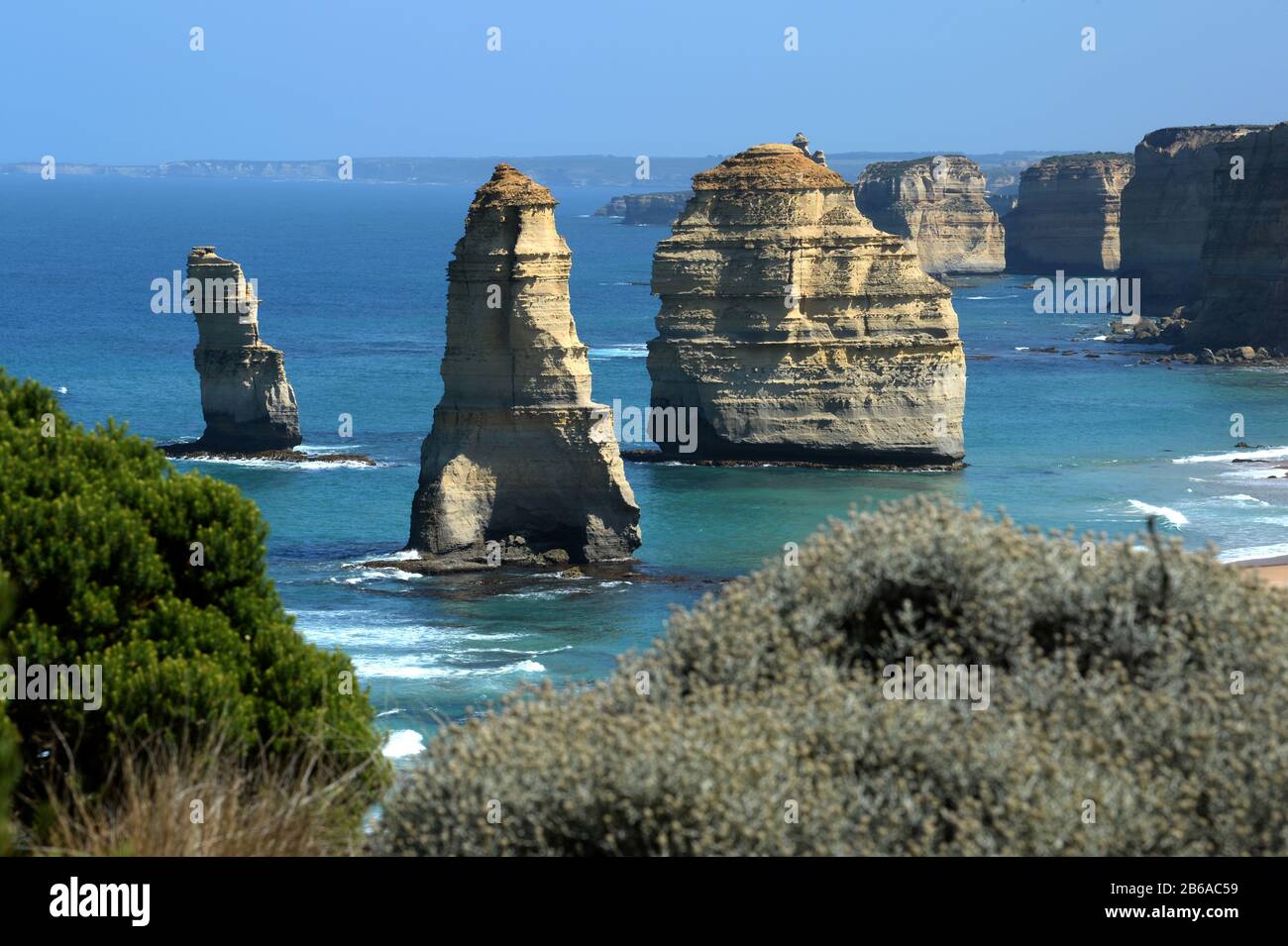 Les douze Apôtres sont l'une des formations rocheuses les plus distinctes au monde, située sur la Great Ocean Road, Victoria, Australie. Banque D'Images