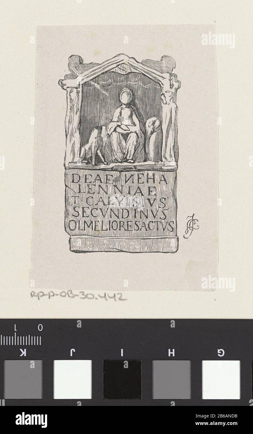 Autel pierre de l'ère romaine de la déesse Nehalennia Altaarsteen gewijd aan de inheemse godin Nehallennia. Het betreft hier vermoedelijk een altaarsteen die à Zeeland, bij Domburg de Colijnsplaat, est blootgespoeld d'opgevist. De verweerde voorstelling toont een op een stoel gezeten Nehallennia, een hond en een zil, Banque D'Images
