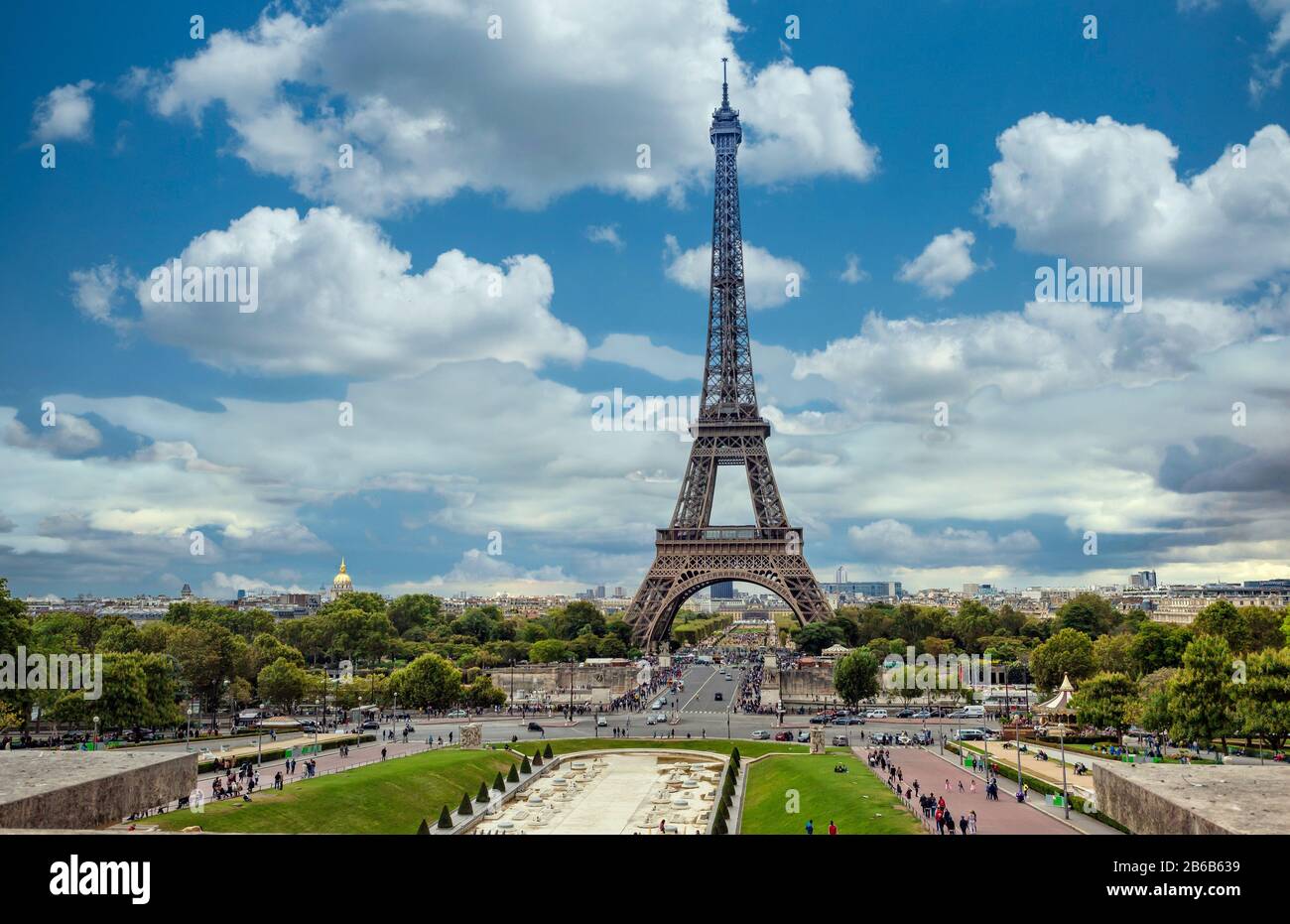 La Tour Eiffel Et Les Fontaines Du Trocadéro, Paris, France, Europe, Banque D'Images