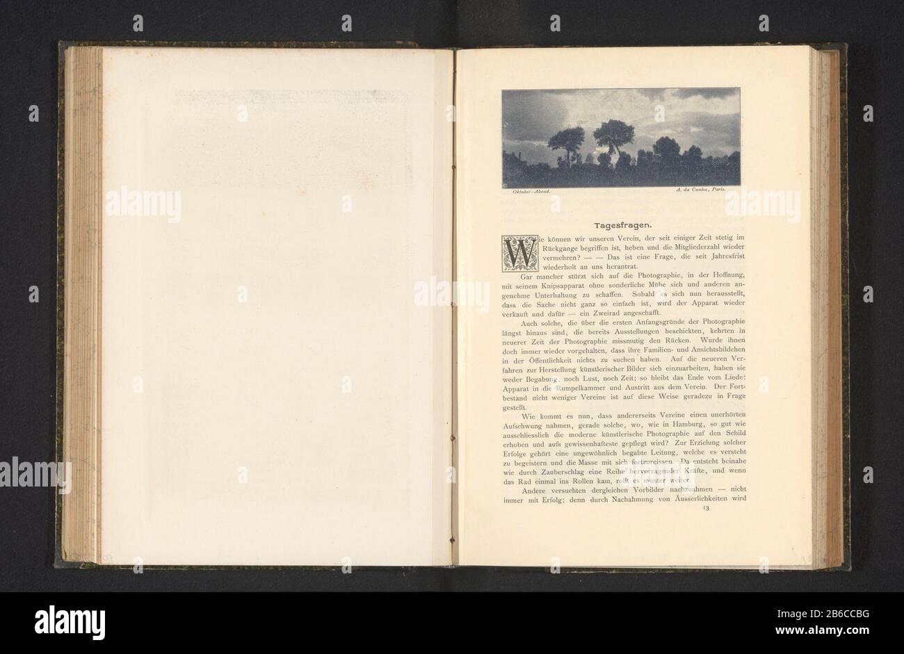 Boisement dans la nuit octobre-Abend (titre objet) Boisement dans la soirée octobre Abend (titre objet) Type de bien: Photo-mécanique imprimer page Numéro d'article: RP-F 2001-7-968-1-98 Fabricant : Photographe: Arthur G. da Cunha (bâtiment classé) clichémaker: Date anonyme: CA. 1893 - en avant ou en avant 1898 matériau: Technique du papier: Autotypique Dimensions: Photo: H 47 mm × W 115 mmToelichtPrent à la page 193. Objet: Forêt, bois Banque D'Images