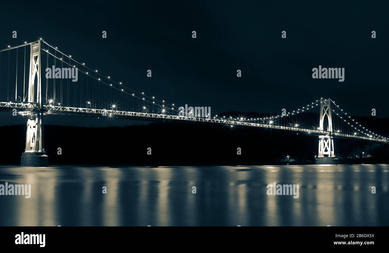 Pont Du Milieu De L'Hudson Banque D'Images