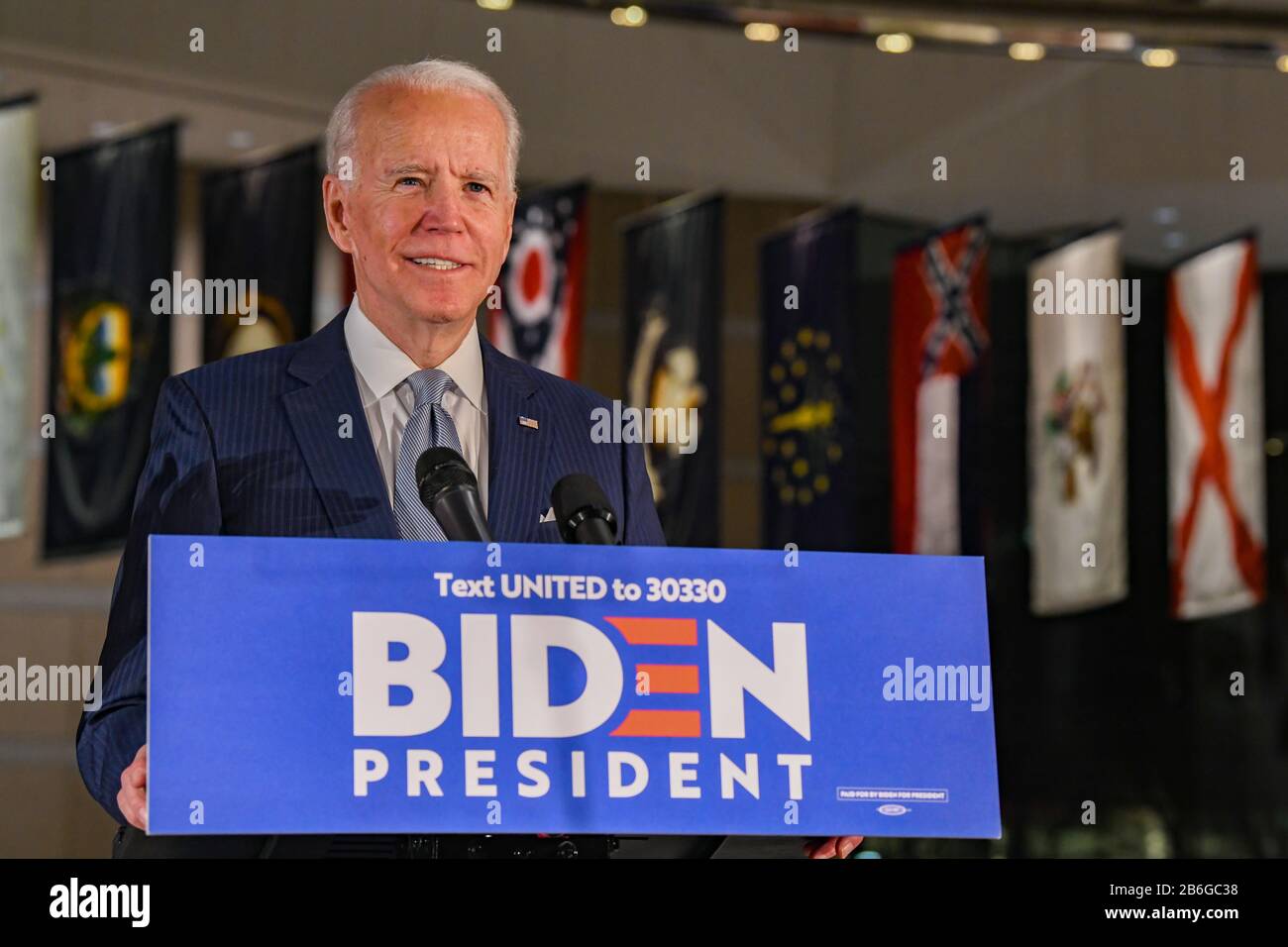 Joe Biden, candidat à la présidence démocratique des États-Unis et ancien vice-président des États-Unis d'Amérique, parle au National Convention Center de Philadelphie PA lors du vote primaire Banque D'Images