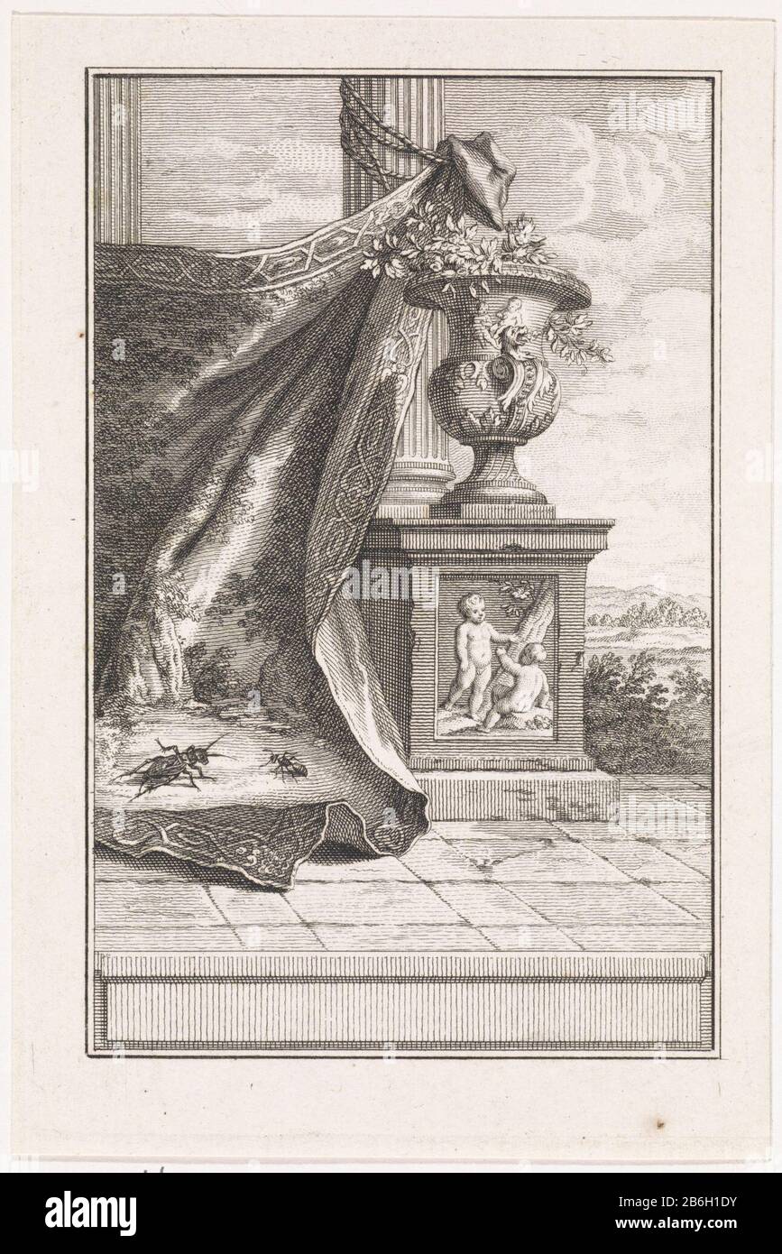 Cicada et fourmi sur un tapis un tapis est lié le long d'un vase classique sur un piédestal. Au coin de la rue, prenez une cicada et la fourmi. Illustration de Fable i la Cigale et la fourmi. Fabricant : printmaker Jan point to drawing: Jan fabric point Place: Amsterdam Date: 1758 Caractéristiques physiques: Gravure et engrafage; matériaux d'épreuvage: Papier technique: Gravure / engrafage (impression) Dimensions: Feuille: H 150 mm × W 100 mmÉtat de cette publication utilisé comme illustration dans une ou plusieurs éditions de la Fontaine, Jean de. Fables choisies, partie I, p. 3. LED : Elie Luzac, 1764-1786. Et dans l'édifice Banque D'Images