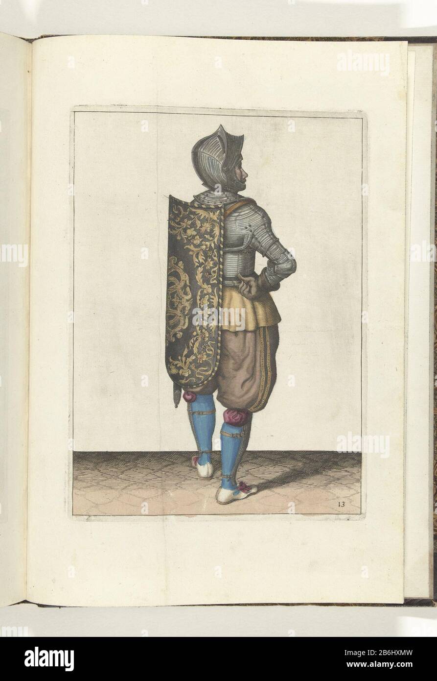 L'exercice avec la bâche du ramier et le soldat pend la bâche sur son dos, (No 13), 1618 l'exercice avec la bâche et le rabier: le soldat pend la bâsse sur son dos, 1618. Partie des illustrations: Adam van Breen, Nassauische Waffenhandelung / Kurtzer Post unnd Ahnzeigungh auff Ab-bildungh des figures / den rights brauch tous les jenigen respectifs / SO einem Soldats von Nuts / in der Handlung der Targa, in dem Degen, 1618, plaque No. 13. Se déplacer vers 1600. Fabricant :. À un dessin de: Adam van Bree Imprimer auteur: Fabrication anonyme: Pays-Bas Date: Banque D'Images