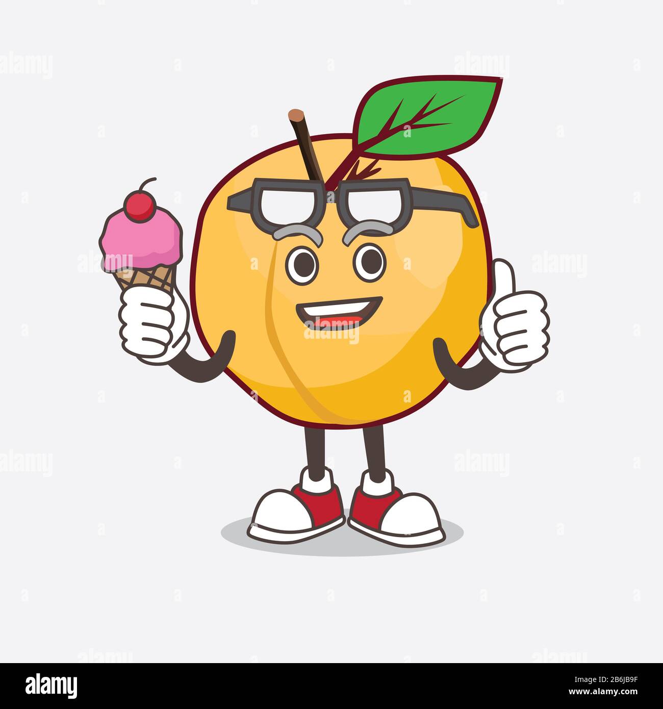 Une photo du personnage de mascotte de caricature d'Apricot mangeant une glace Banque D'Images