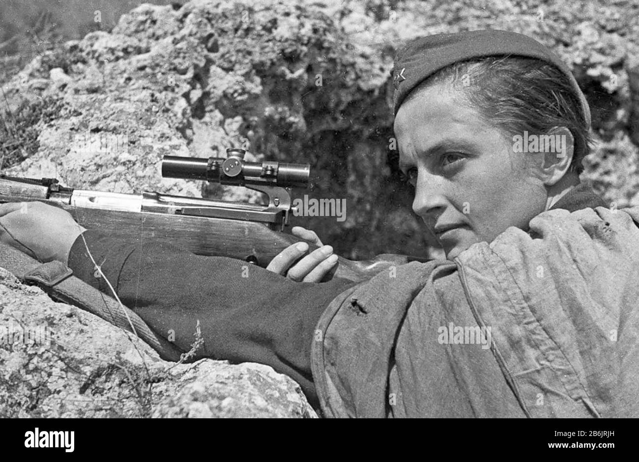 Figurine Soldat WW2 - Tireur Au Fusil Debout - Marque Guibert - 55 Mm - Occasion