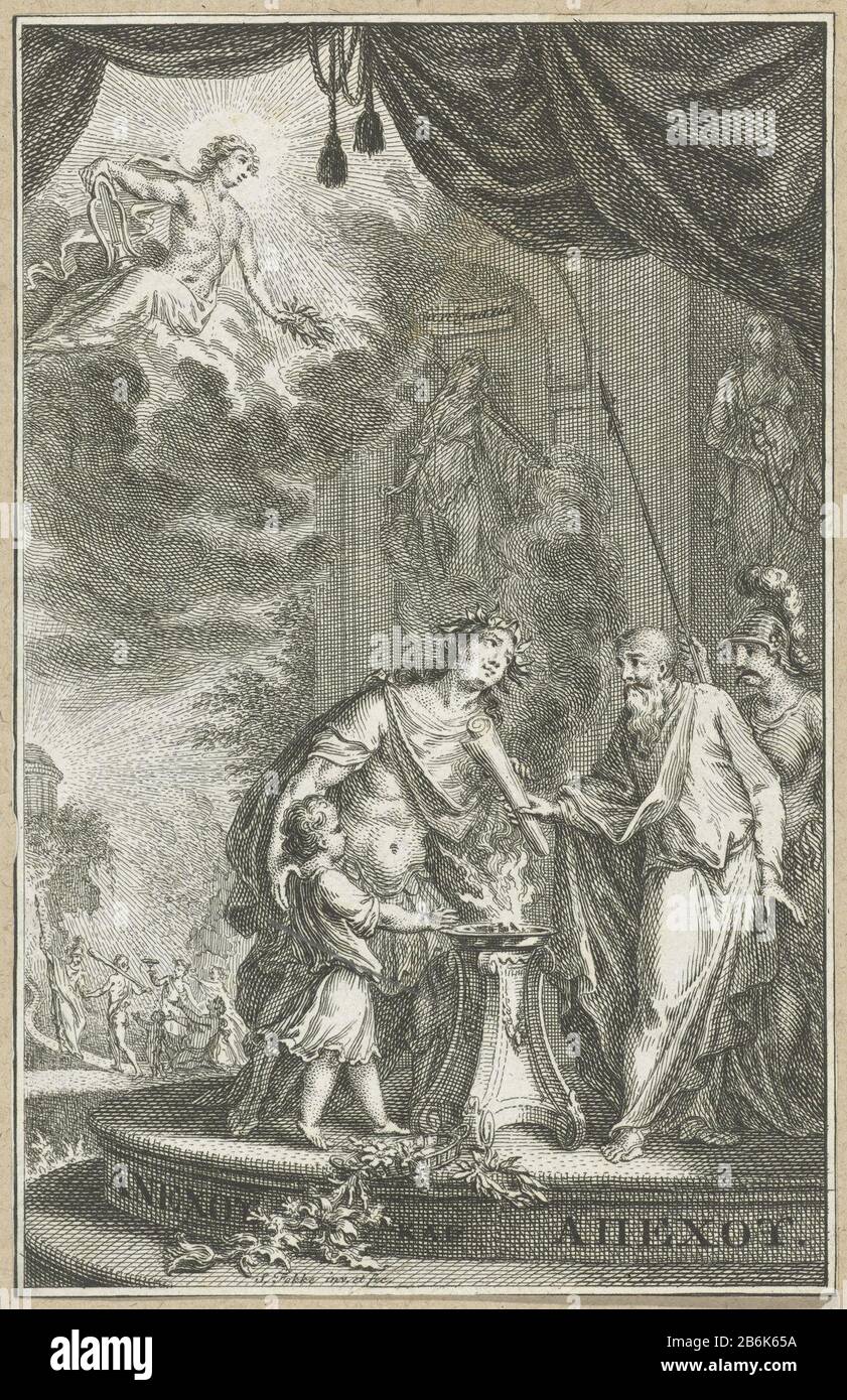 Trois figures autour d'un pilier sacrificiel brûlant dans un temple un homme chauve avec barbe donnant un papier à un homme reconnu. À côté de lui est un garçon qui tient sa main au feu sur le pilier sacrificiel. Le trio était vêtu de costumes anciens. L'air Apollo avec laurier regarde-les plus neer. Fabricant : printmaker Simon Fokke (bâtiment classé) dans son dessin: Simon Fokke (propriété cotée) Lieu de fabrication: Amsterdam Date: 1759 Caractéristiques physiques: Matière de gravure: Technique du papier: Gravure Dimensions: Bord de la plaque : h × 150 mm b 95 mm Objet: Temple, sanctuaire  religion grecque aspects spécifiques, allégor Banque D'Images
