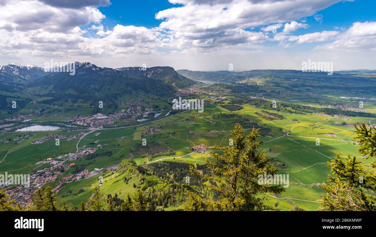 Fantastique randonnée sur le Grunten dans l'Allgau via le Burgberger Hornle et le Starzlachklamm près de Sonthofen, Immenstadt Banque D'Images